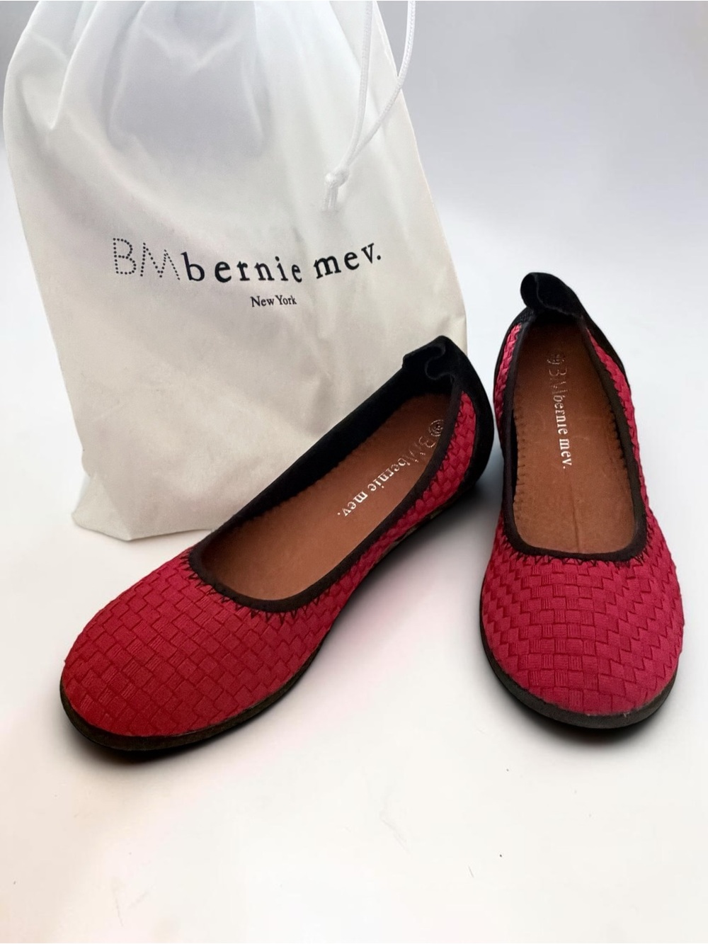 Bernie Mev Red EU39 Bella Me Woven Memory Foam Ballet Flats Black Suede Heel - Picture 5 of 11